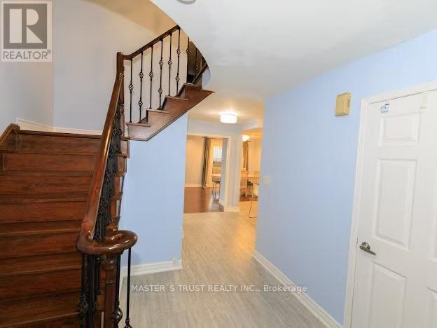 55 Danjohn Crescent, Toronto, Ontario  M1V 3N2 - Photo 8 - E12801742