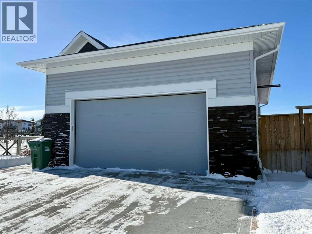 36 Thorkman Avenue, Red Deer, Alberta  T4P 0Y8 - Photo 3 - A2286871