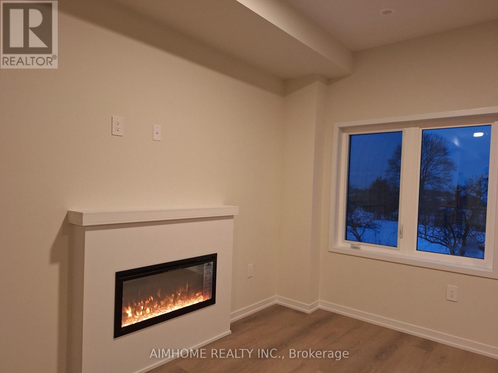 9 Art Leech Drive, Richmond Hill, Ontario  L4E 3R4 - Photo 6 - N12801548