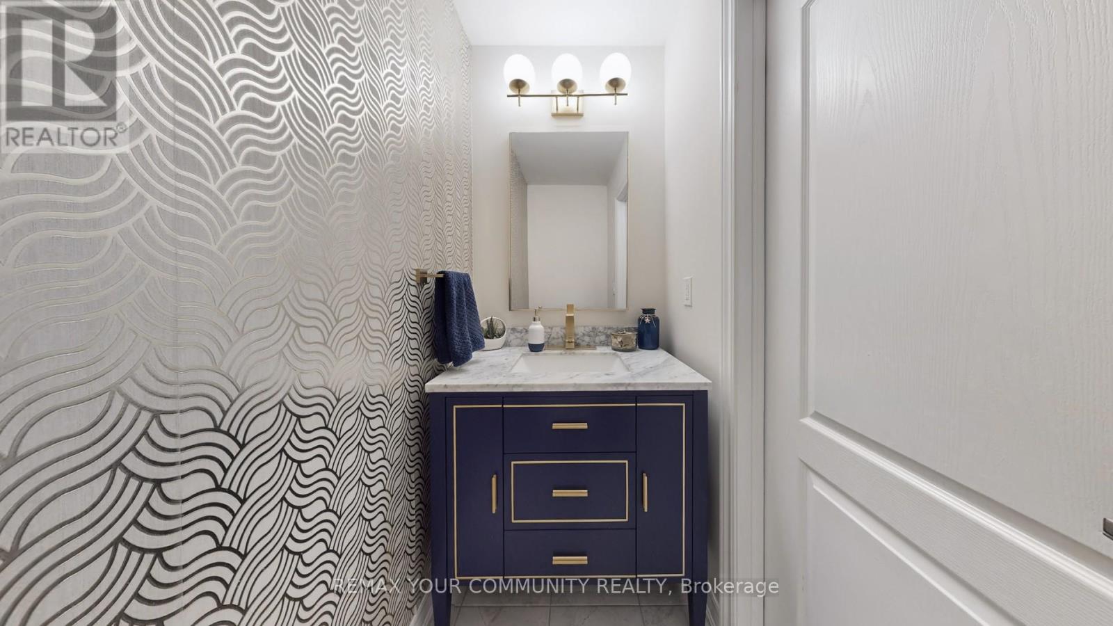 9 Applegate Drive, East Gwillimbury, Ontario  L9N 0R2 - Photo 15 - N12801560