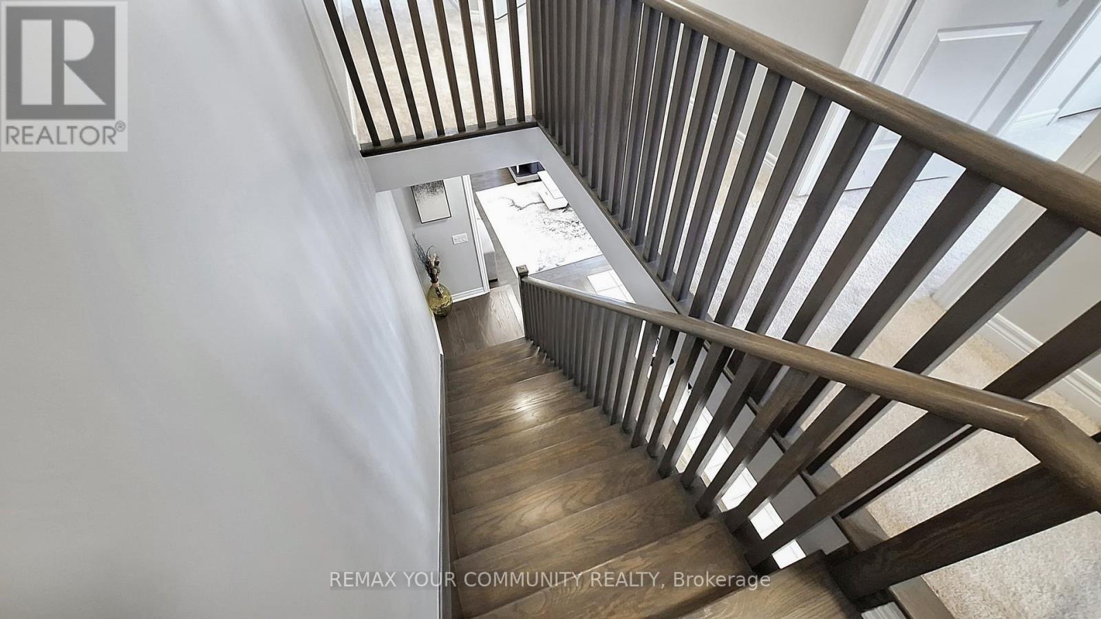 9 Applegate Drive, East Gwillimbury, Ontario  L9N 0R2 - Photo 20 - N12801560