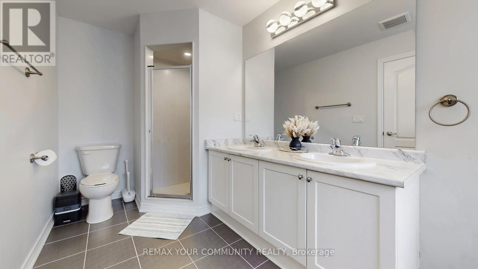 9 Applegate Drive, East Gwillimbury, Ontario  L9N 0R2 - Photo 28 - N12801560