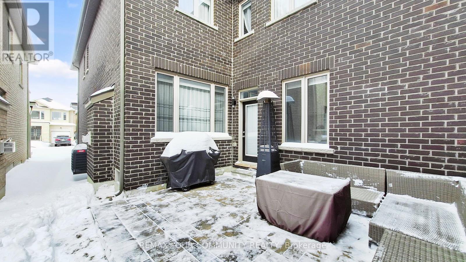 9 Applegate Drive, East Gwillimbury, Ontario  L9N 0R2 - Photo 44 - N12801560