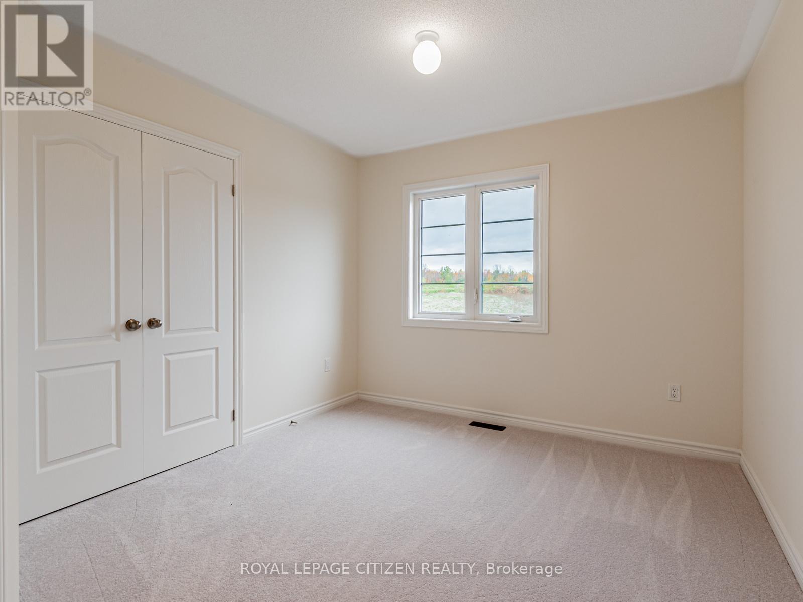 165 Hawkins Street, Georgina, Ontario  L0E 1R0 - Photo 33 - N12801568