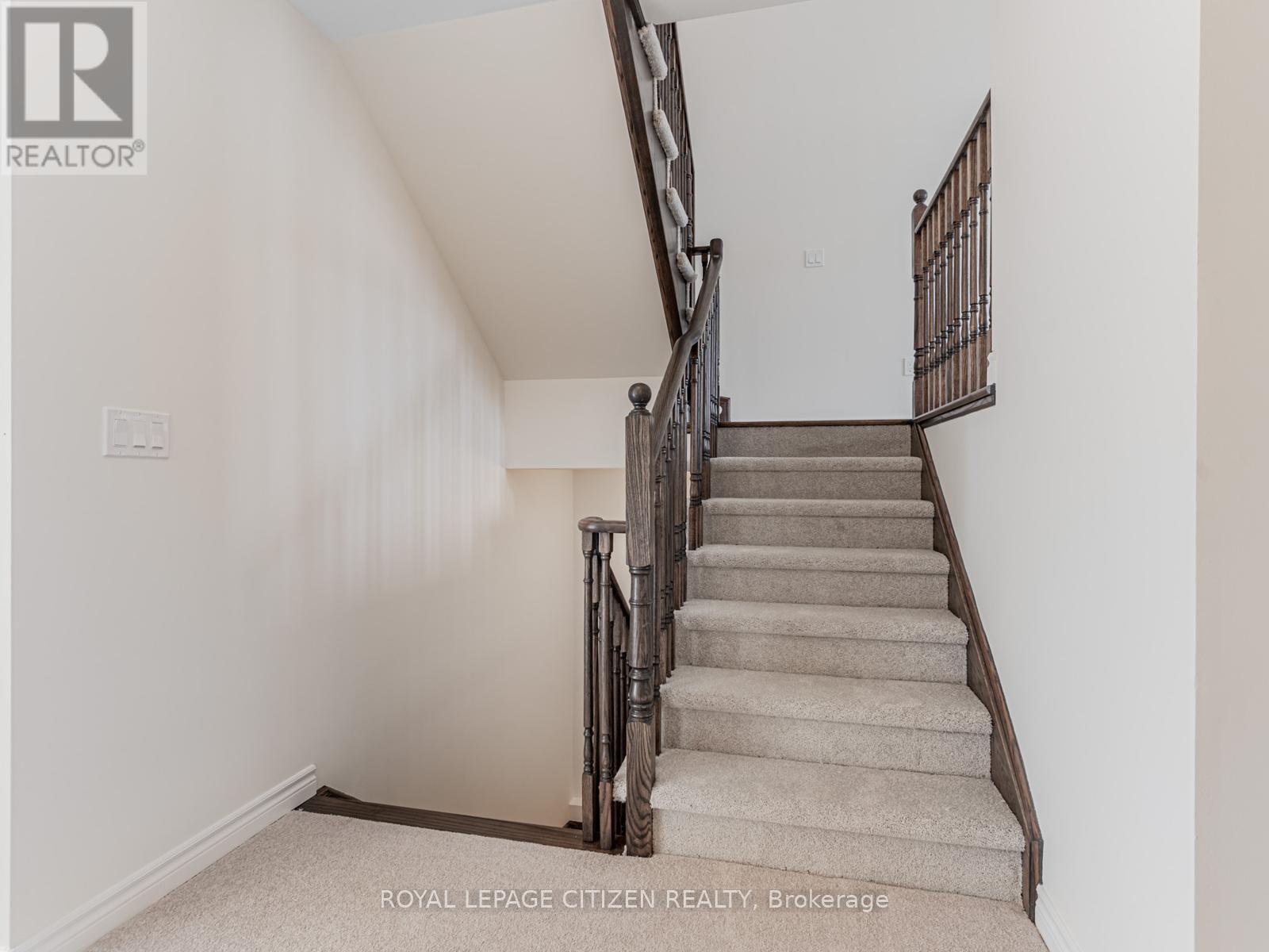 7 Wayne Allison Drive, Georgina, Ontario  L0E 1R0 - Photo 21 - N12801576