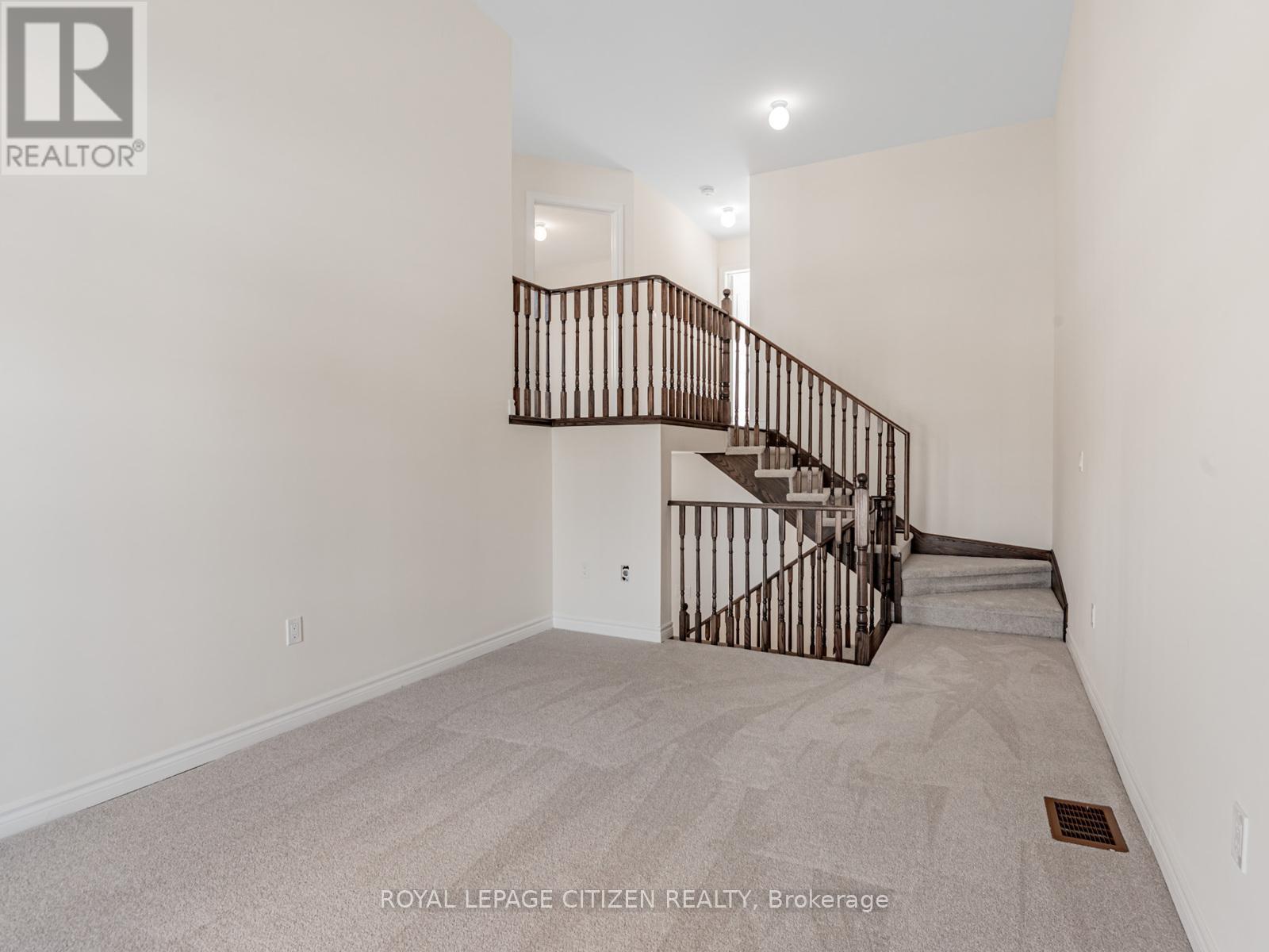 7 Wayne Allison Drive, Georgina, Ontario  L0E 1R0 - Photo 23 - N12801576