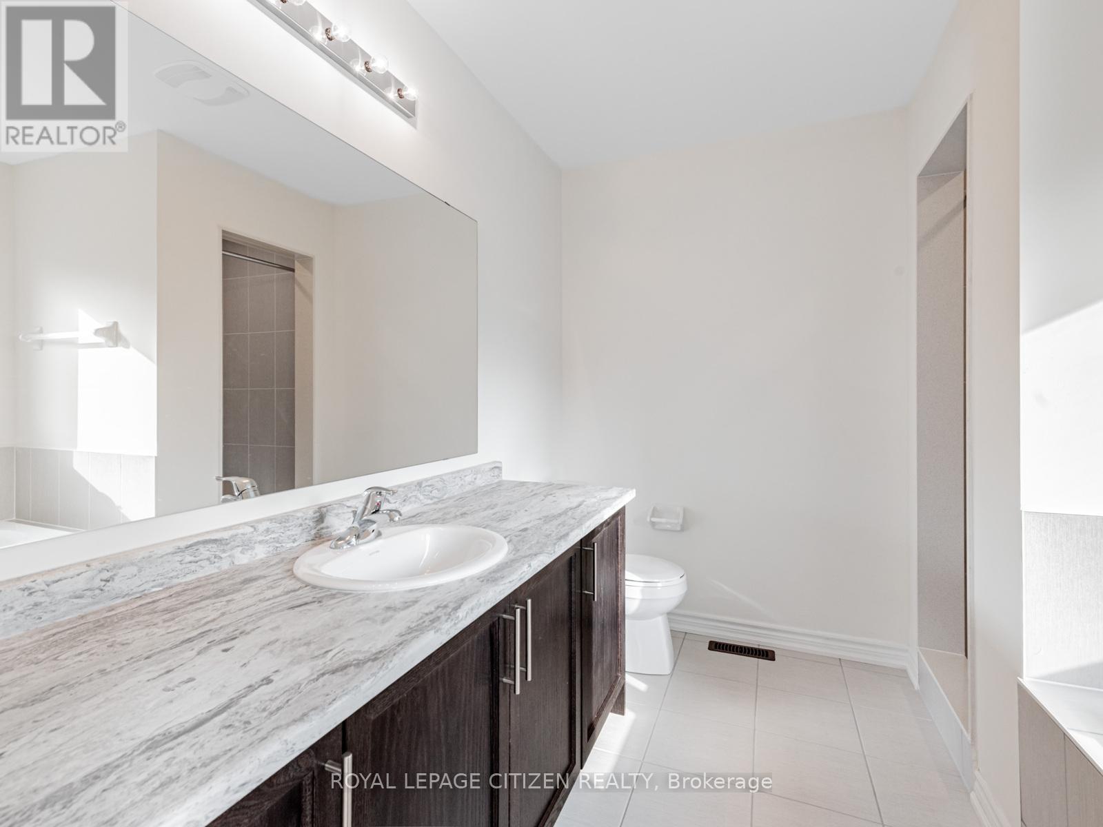 7 Wayne Allison Drive, Georgina, Ontario  L0E 1R0 - Photo 29 - N12801576