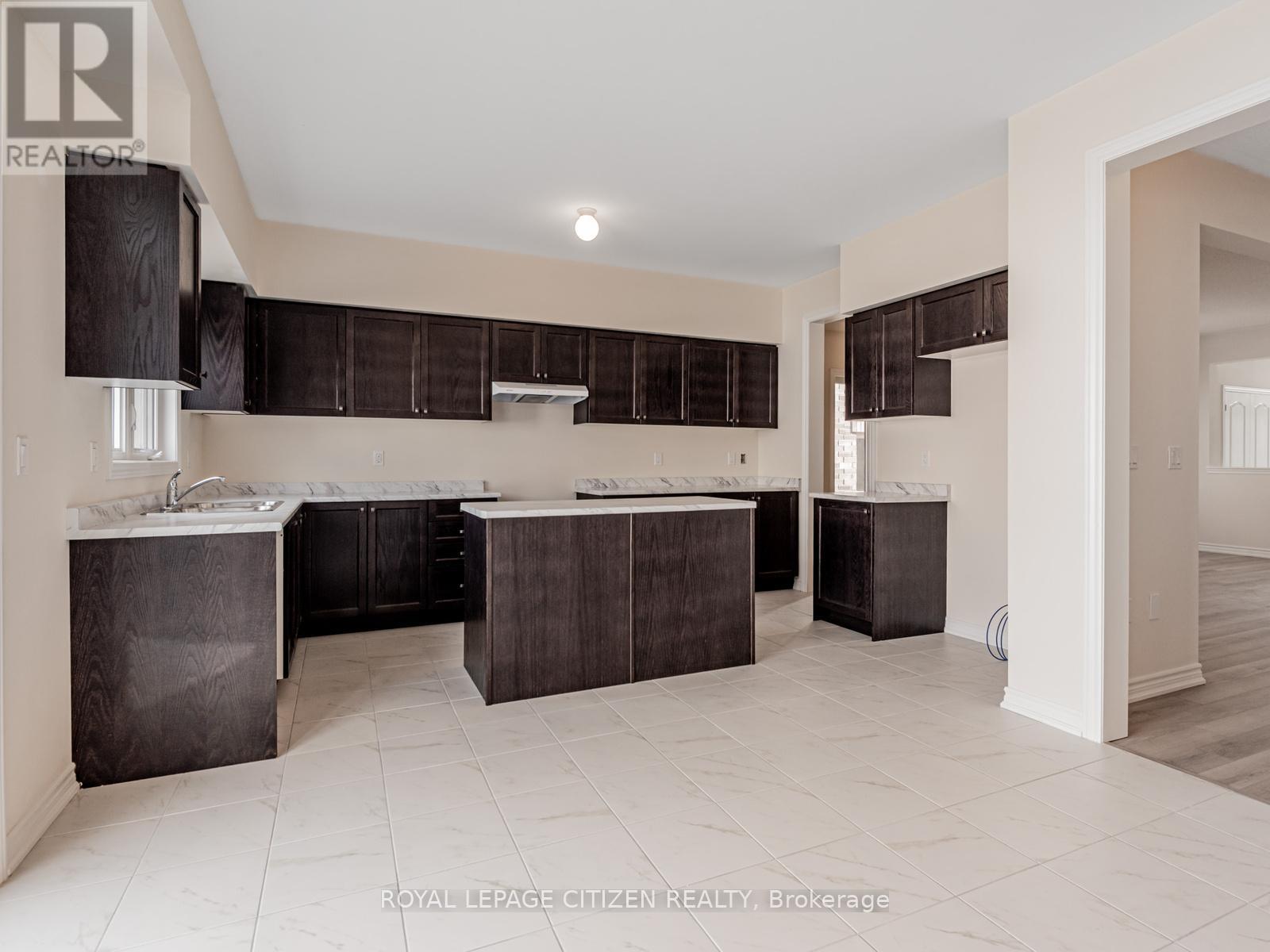 4 Heather Fullerton Road, Georgina, Ontario  L0E 1R0 - Photo 14 - N12801588