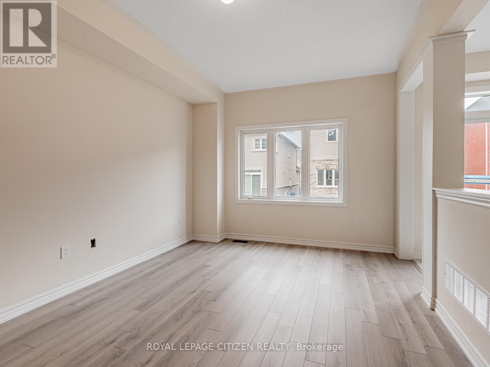 4 Heather Fullerton Road, Georgina, Ontario  L0E 1R0 - Photo 17 - N12801588