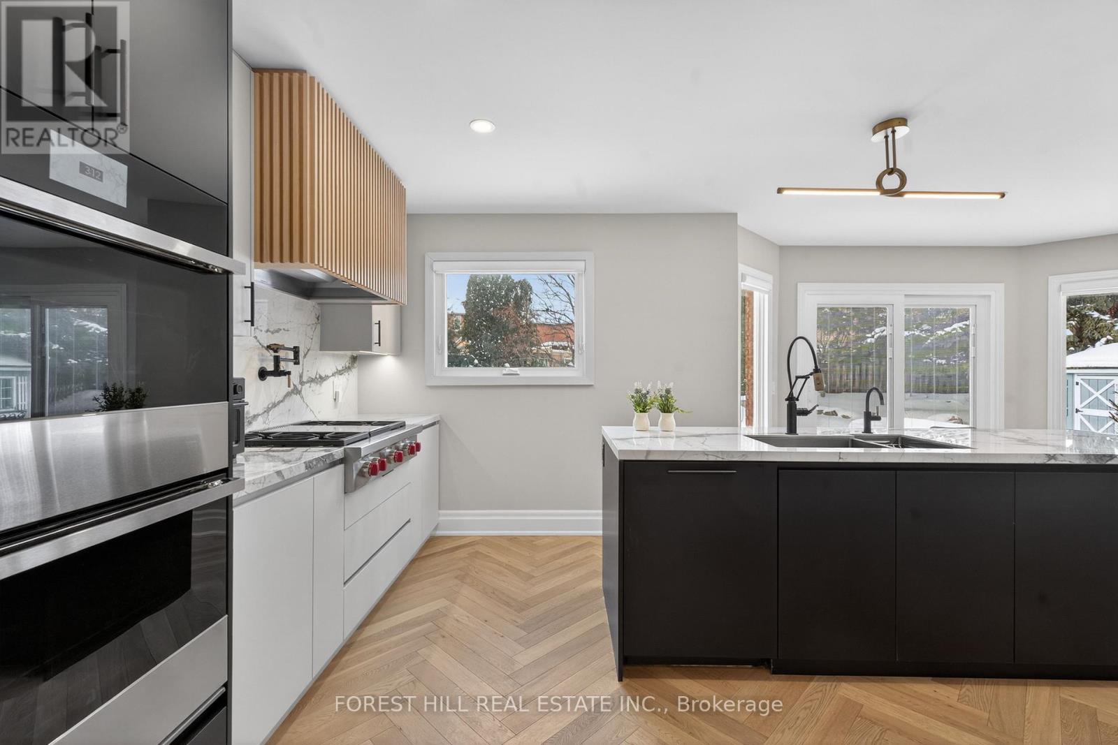 16 Casson Place, Markham, Ontario  L3R 0G2 - Photo 15 - N12801610