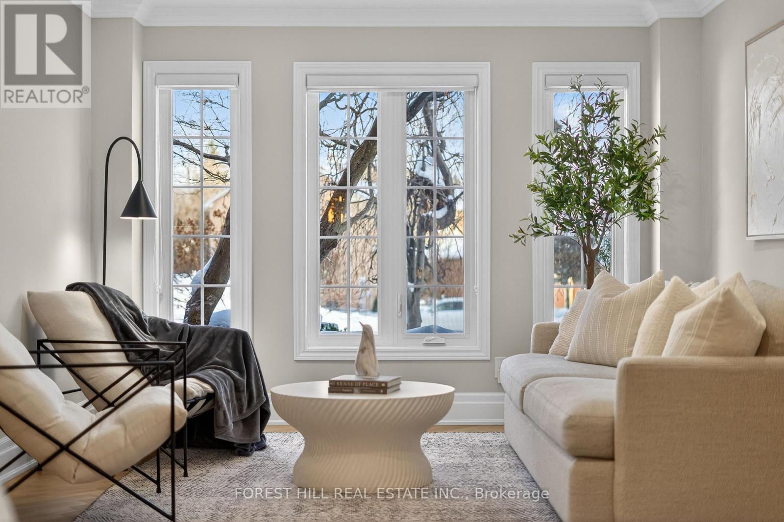 16 Casson Place, Markham, Ontario  L3R 0G2 - Photo 3 - N12801610