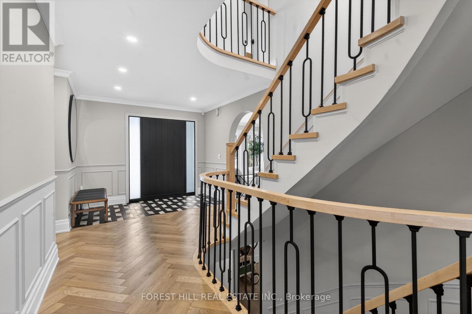 16 Casson Place, Markham, Ontario  L3R 0G2 - Photo 6 - N12801610