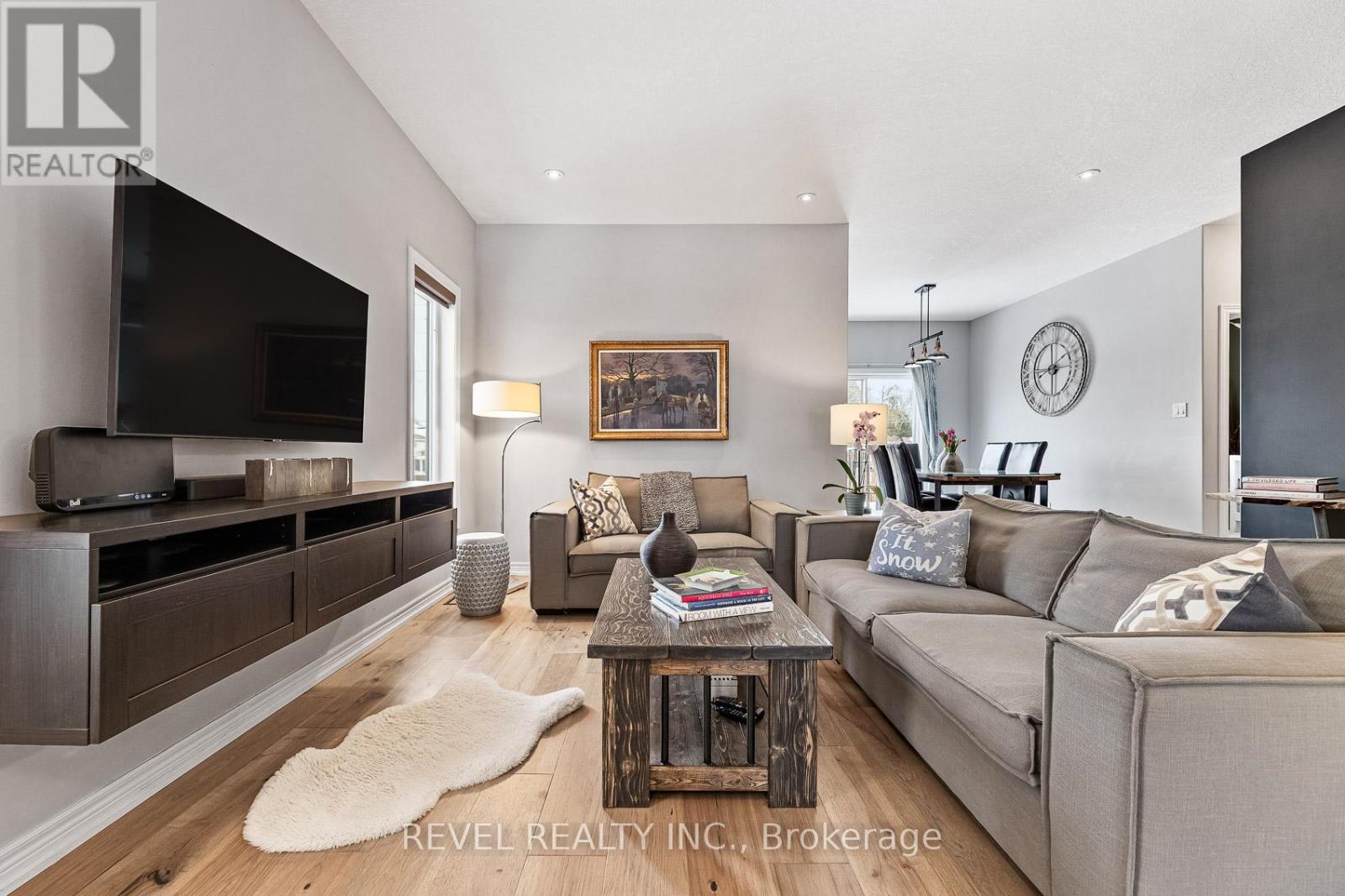 27 Carleton Trail, New Tecumseth (Beeton), Ontario  L0G 1A0 - Photo 10 - N12801626