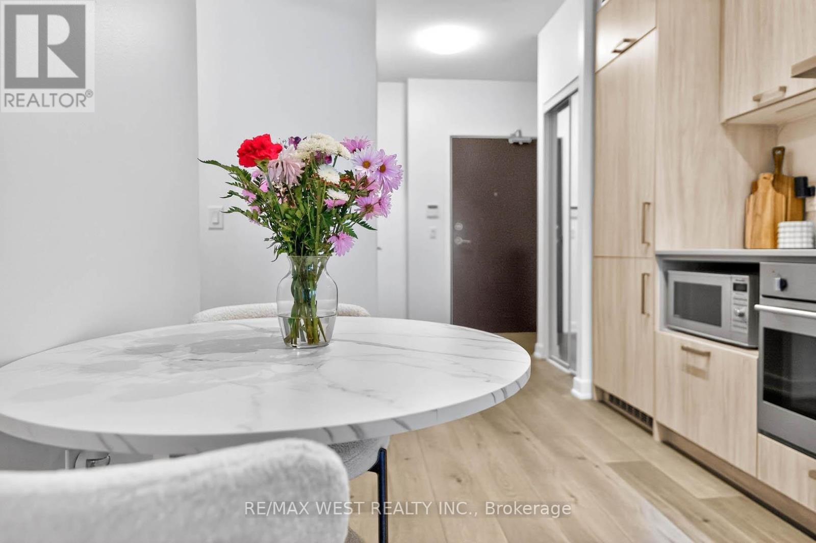 807 - 38 Honeycrisp Crescent, Vaughan, Ontario  L4K 0M7 - Photo 19 - N12801738