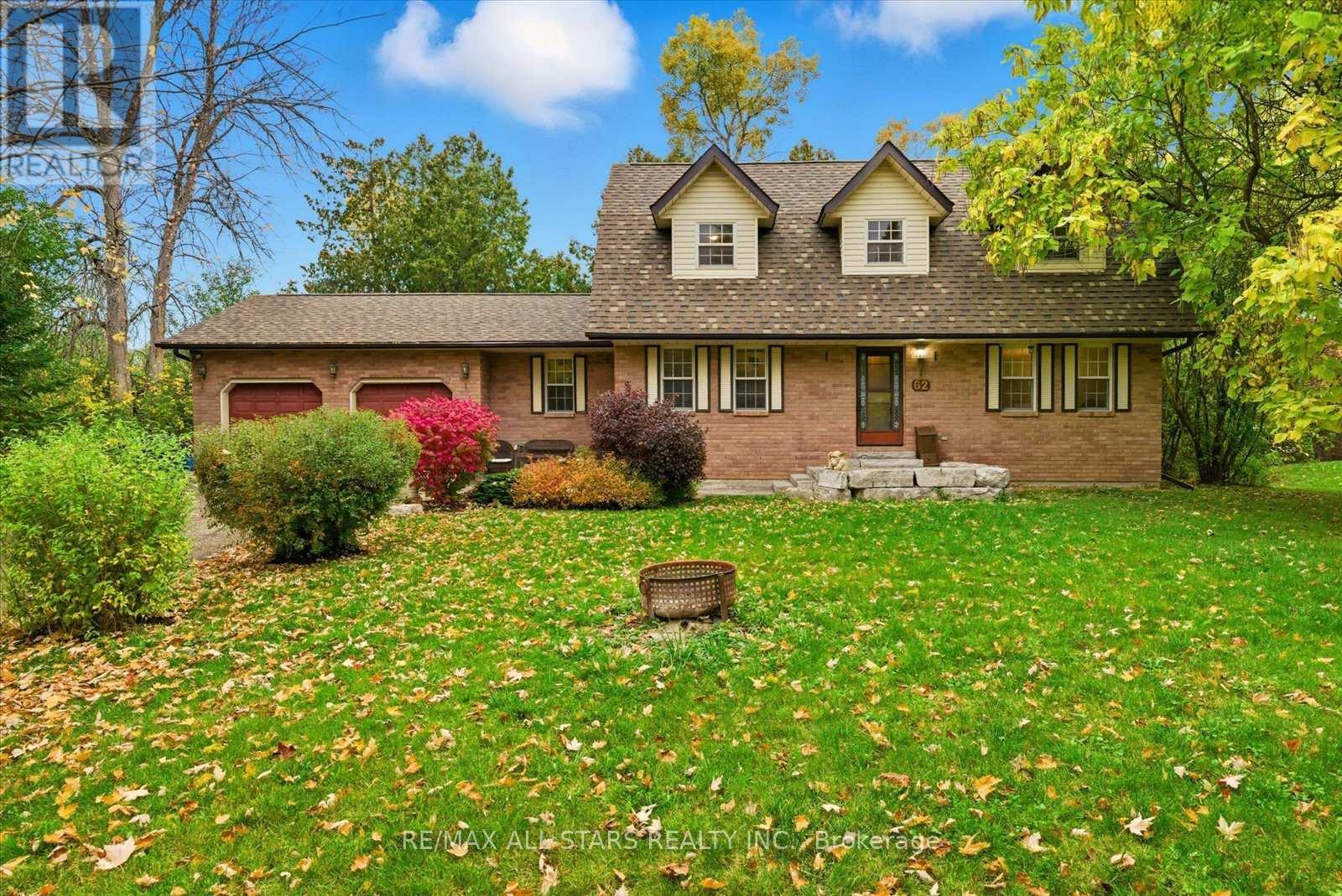 62 Evelyn Avenue, Georgina, Ontario  L4P 3C8 - Photo 1 - N12801050