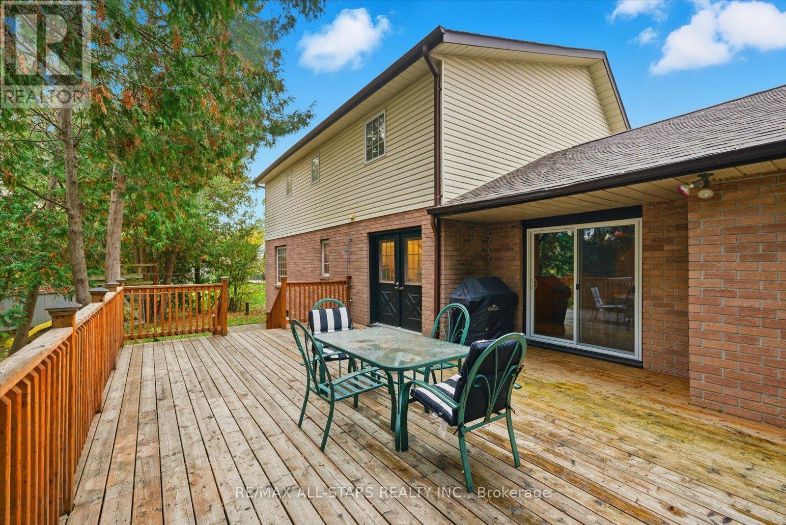 62 Evelyn Avenue, Georgina, Ontario  L4P 3C8 - Photo 39 - N12801050