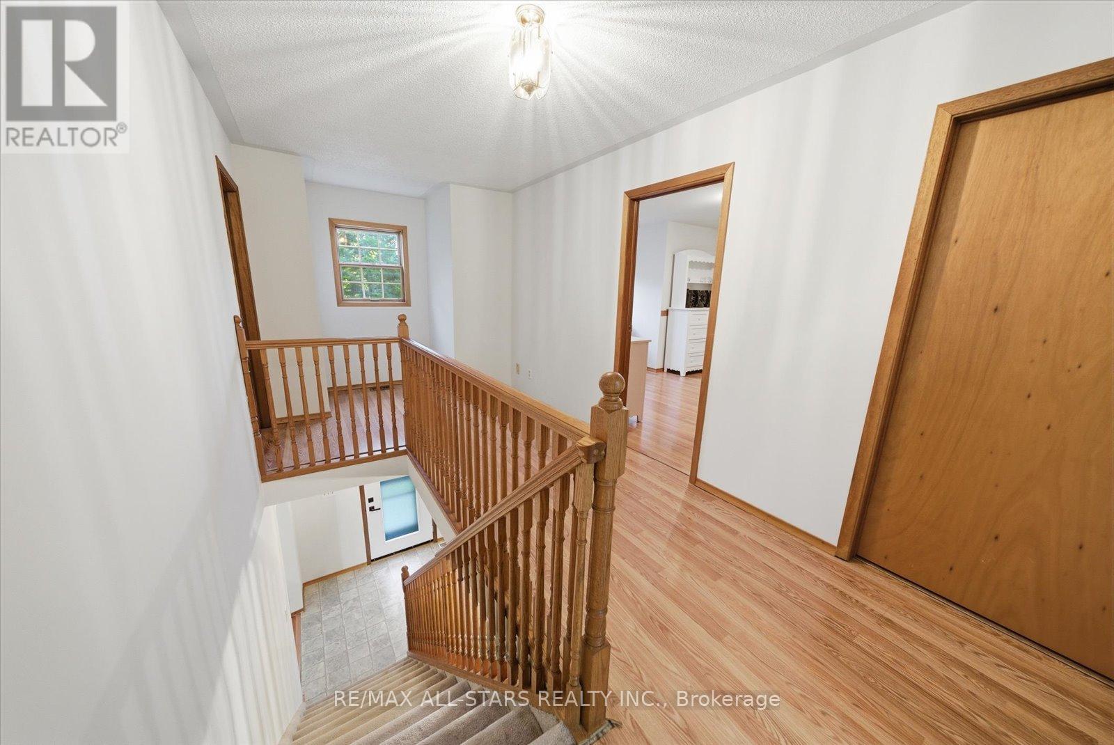 62 Evelyn Avenue, Georgina, Ontario  L4P 3C8 - Photo 24 - N12801050