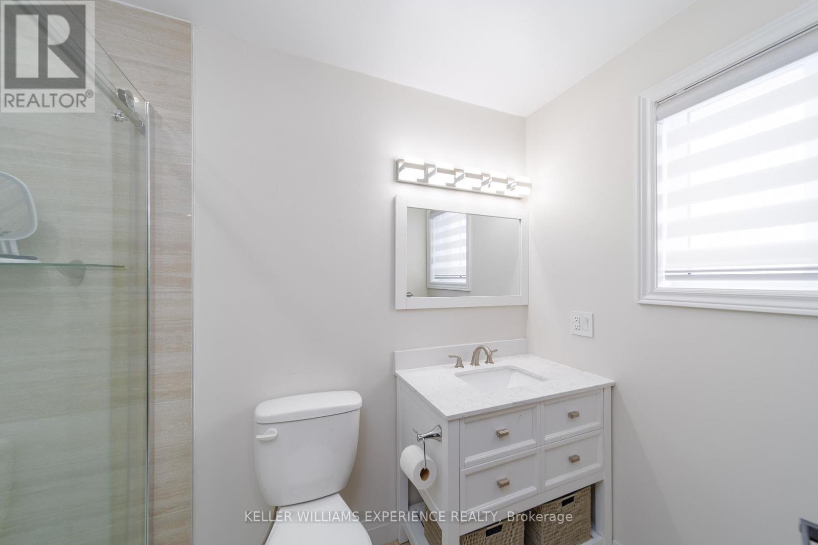 61 Silver Maple Crescent, Barrie (Holly), Ontario L4N 8S8 - Photo 17 - S12801572