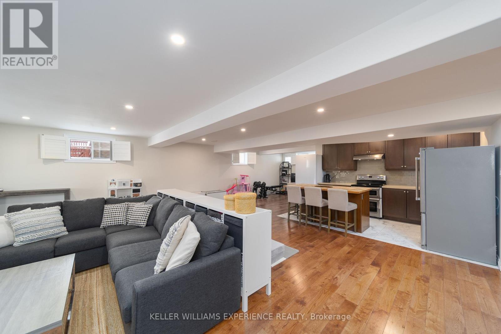 61 Silver Maple Crescent, Barrie (Holly), Ontario L4N 8S8 - Photo 26 - S12801572