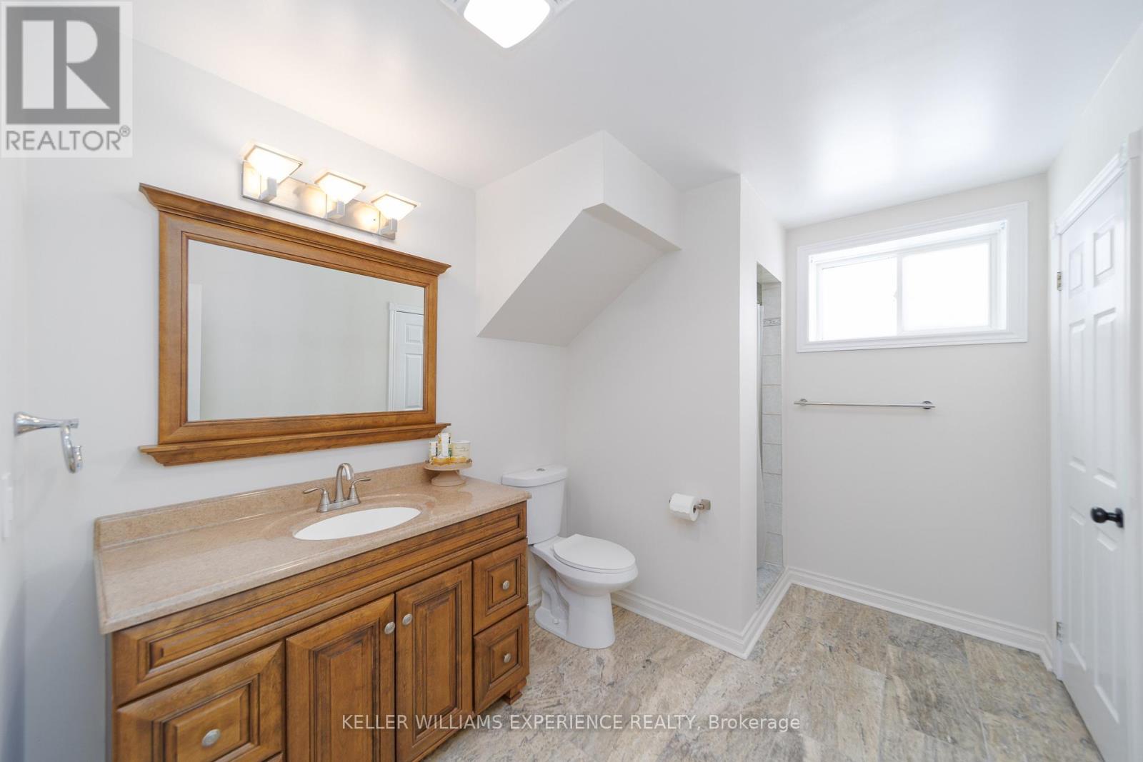 61 Silver Maple Crescent, Barrie (Holly), Ontario L4N 8S8 - Photo 30 - S12801572