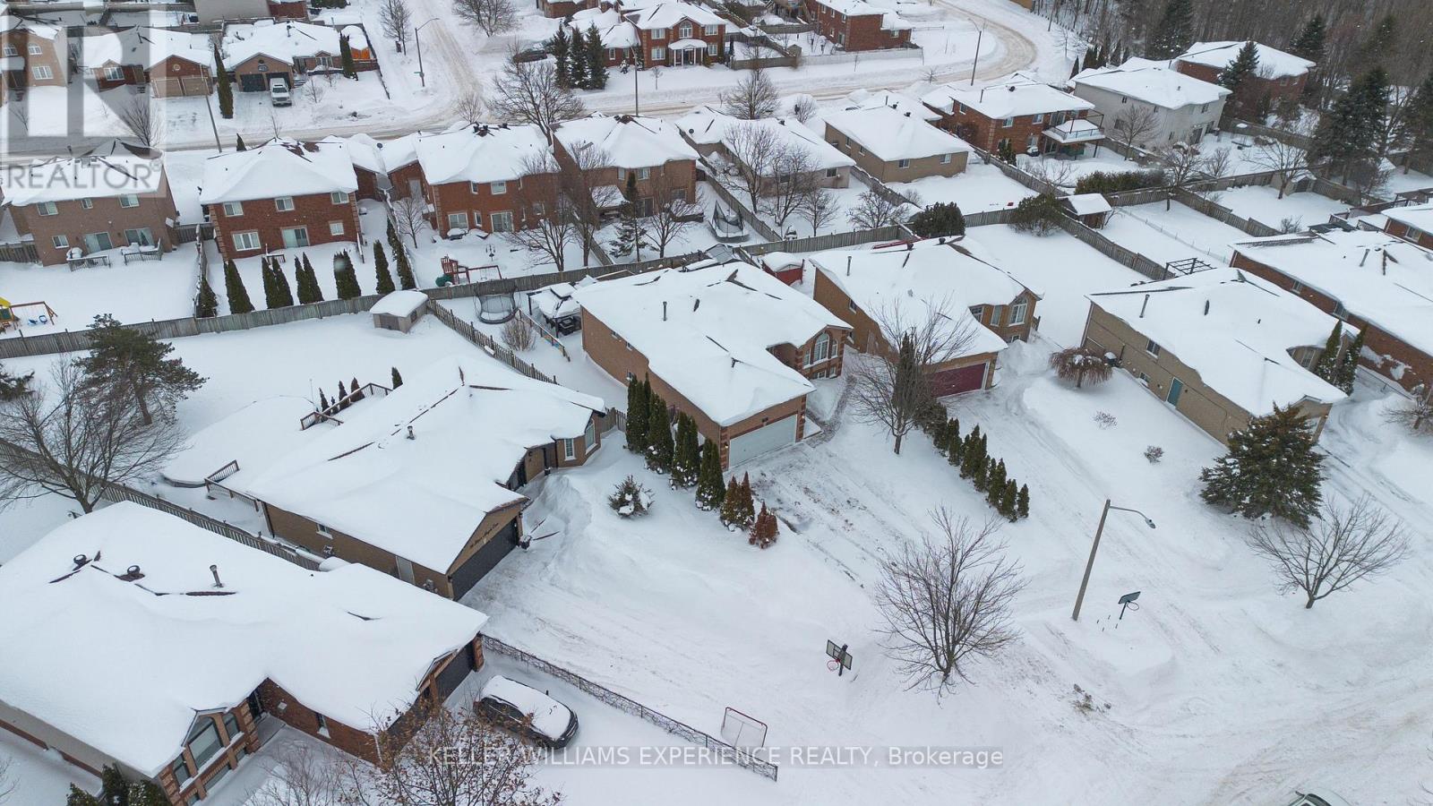61 Silver Maple Crescent, Barrie (Holly), Ontario L4N 8S8 - Photo 38 - S12801572