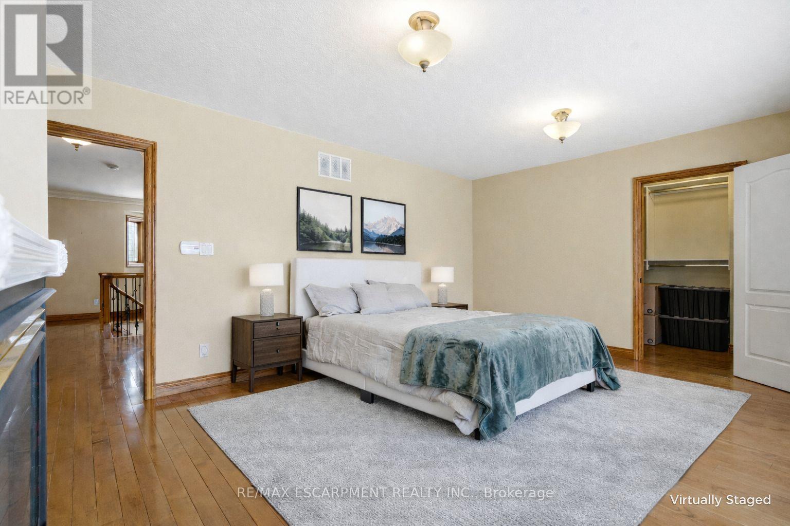 4 Lakeside Drive, Hamilton, Ontario  L8E 5C1 - Photo 18 - X12726180