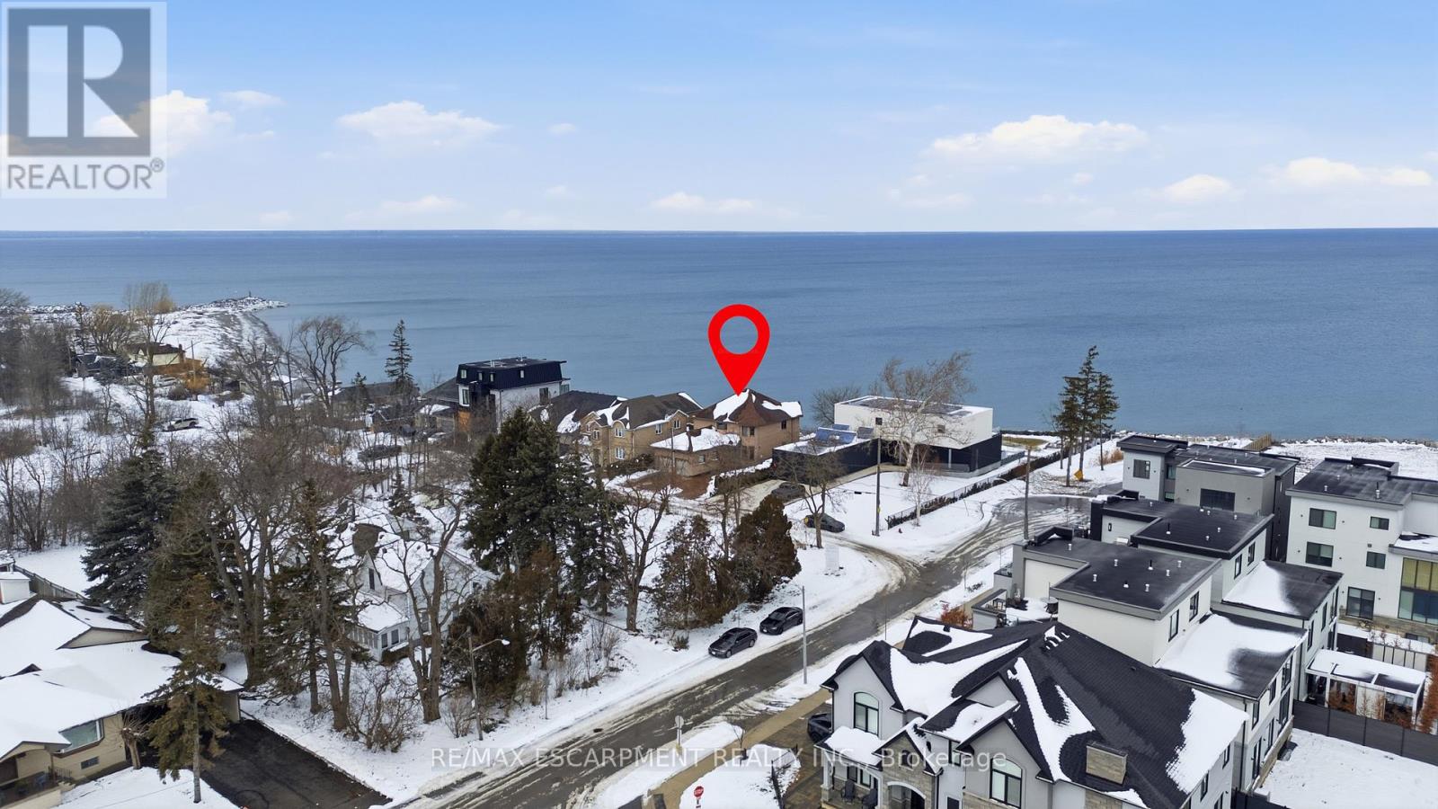 4 Lakeside Drive, Hamilton, Ontario  L8E 5C1 - Photo 1 - X12726180