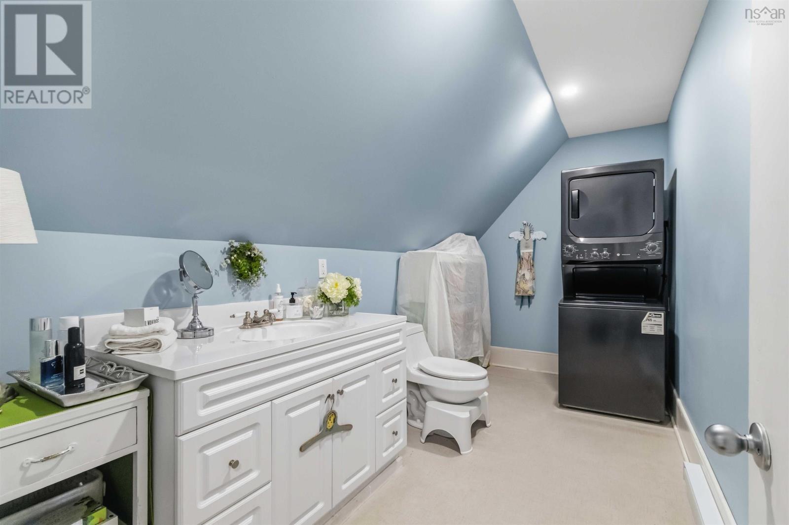 499 Main Street, Mahone Bay, Nova Scotia  B0J 2E0 - Photo 20 - 202602905