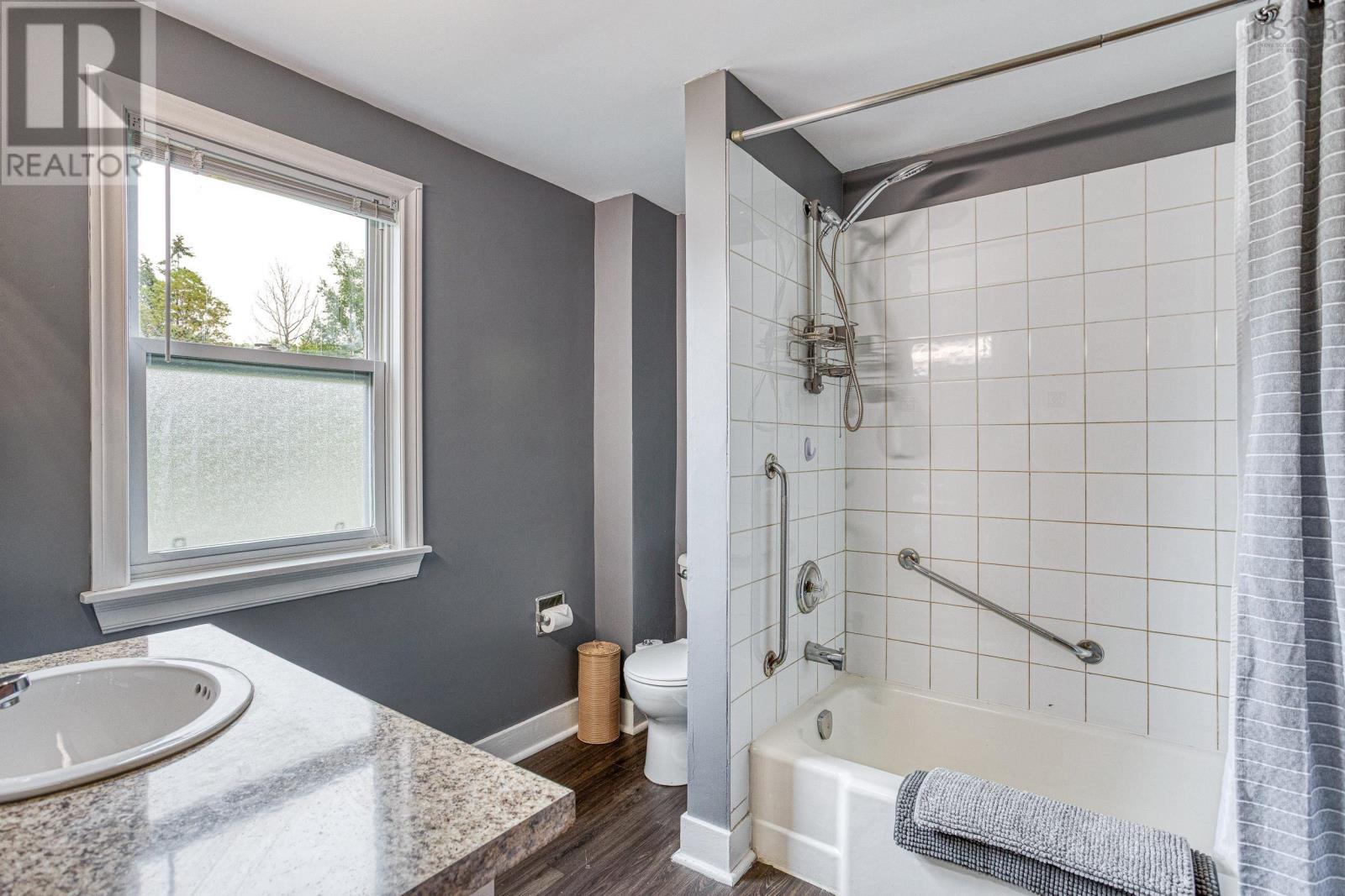 38 Lawson Avenue, Dartmouth, Nova Scotia  B2W 2Z3 - Photo 23 - 202603035