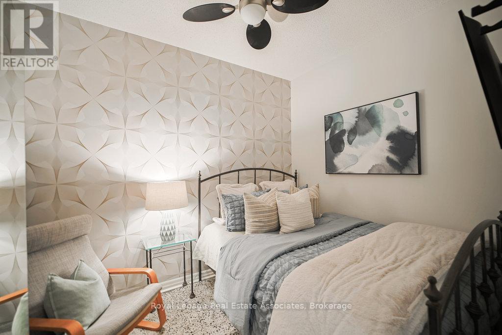 107 - 80 Port Street E, Mississauga (Port Credit), Ontario  L5G 4V6 - Photo 23 - W12801552