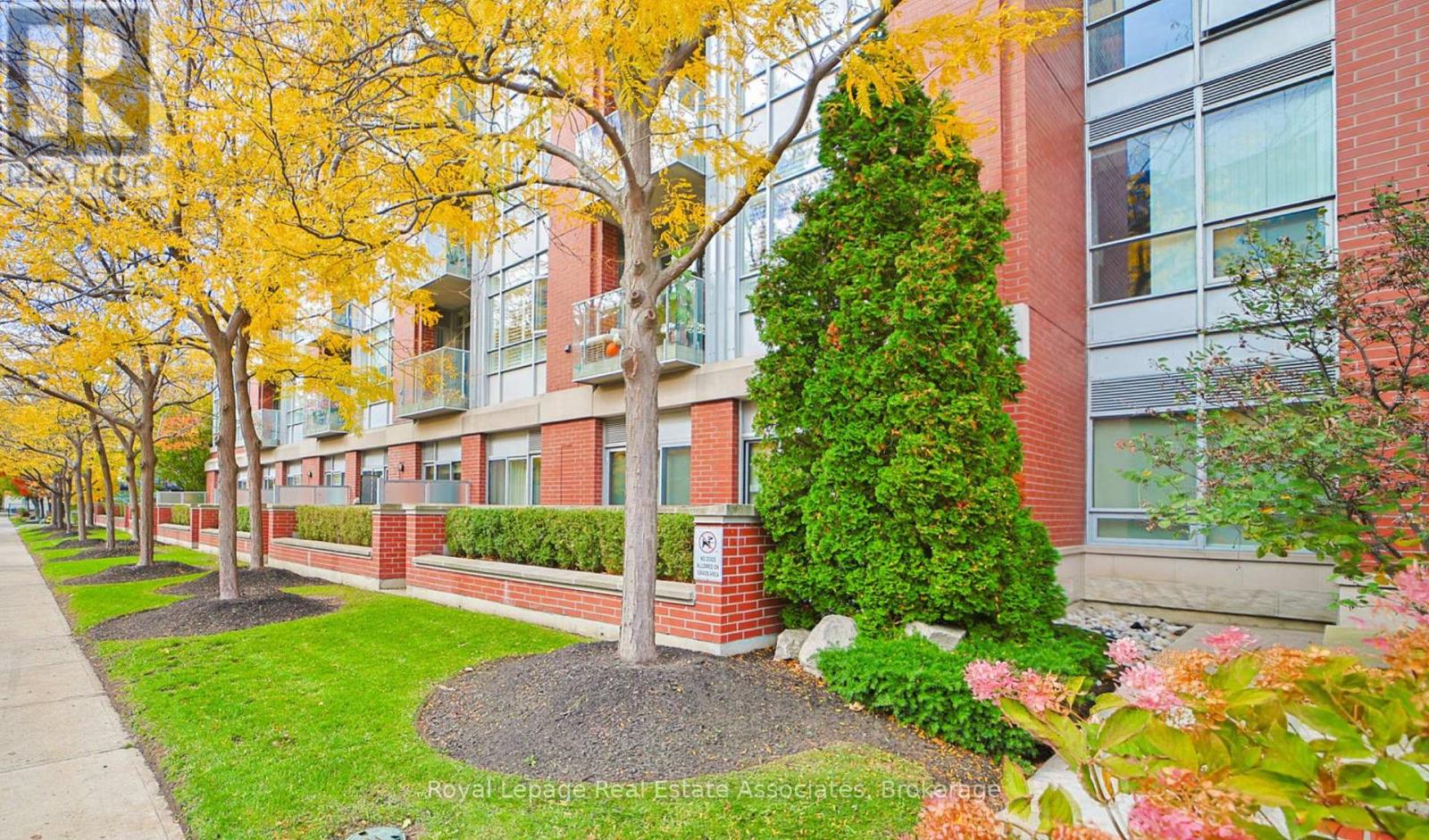 107 - 80 Port Street E, Mississauga (Port Credit), Ontario  L5G 4V6 - Photo 38 - W12801552