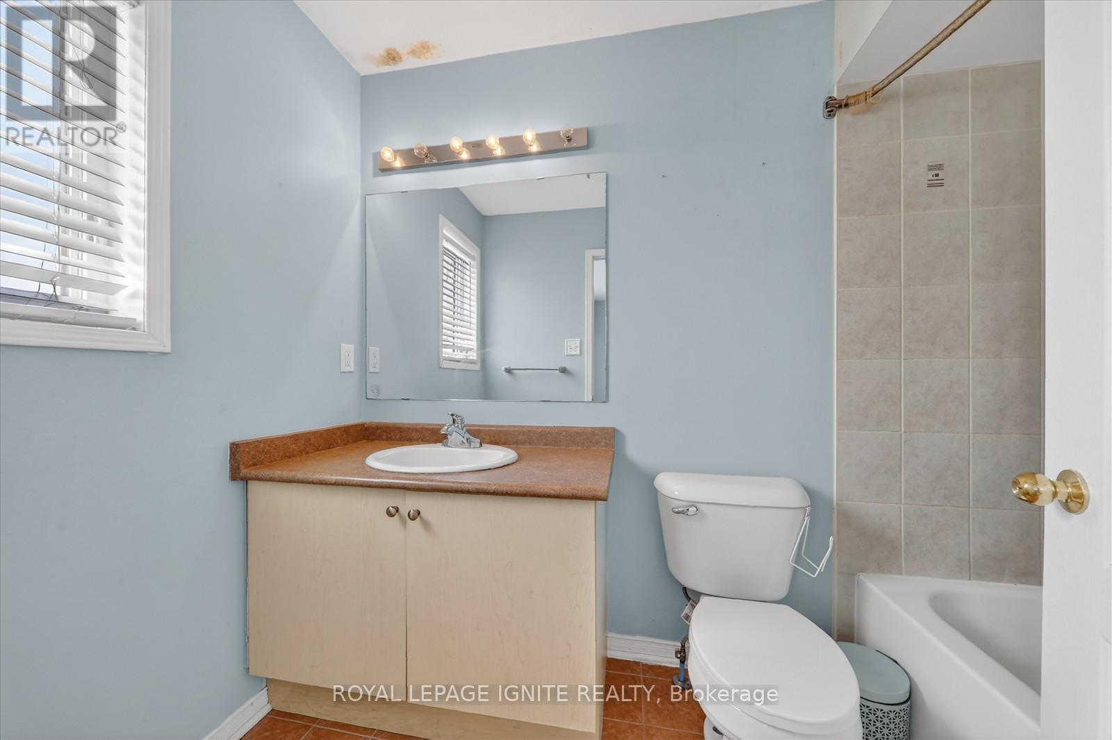 Unknown Address, ,     - Photo 15 - W12801636