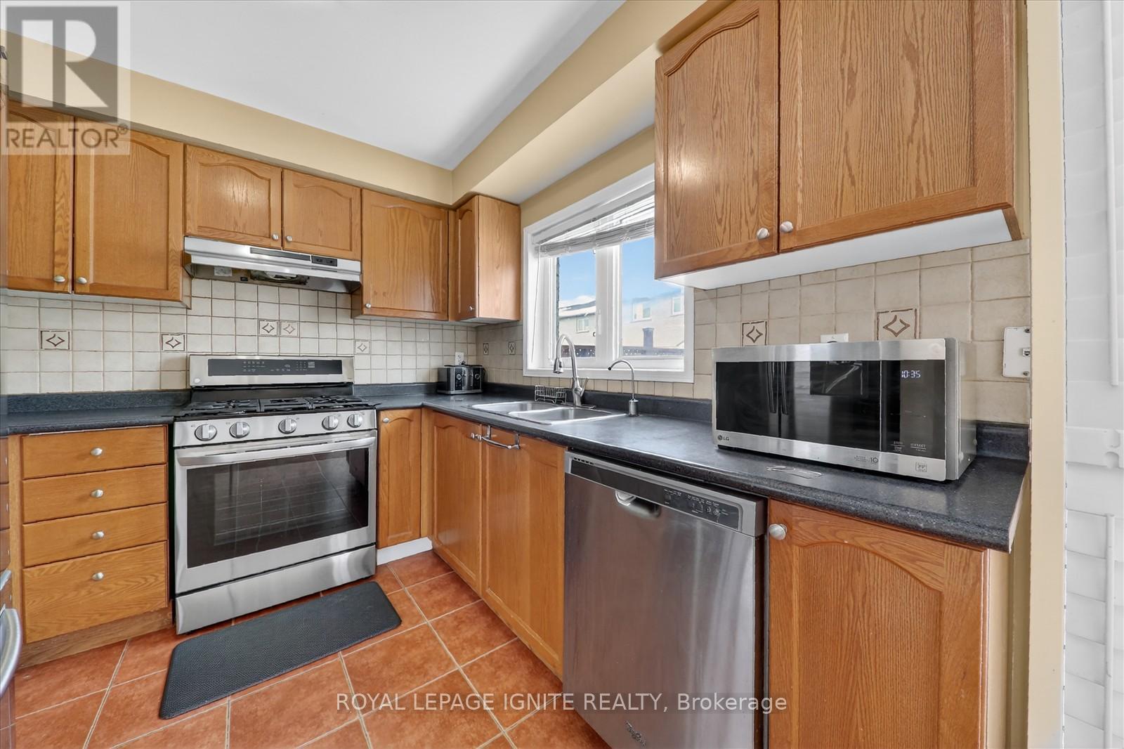 Unknown Address, ,     - Photo 8 - W12801636