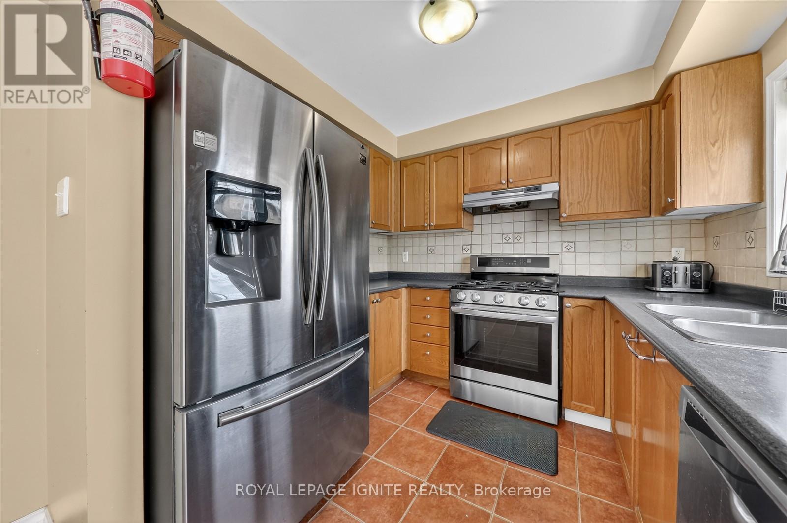 Unknown Address, ,     - Photo 9 - W12801636