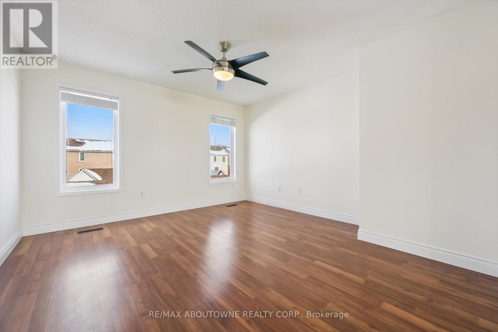 143 Glenashton Drive, Oakville, Ontario  L6H 6N2 - Photo 24 - W12801658