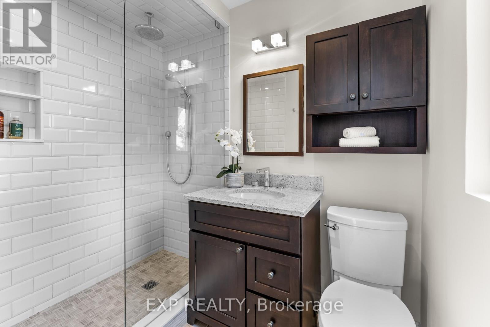 753 Kingsway Drive, Burlington, Ontario  L7T 3H6 - Photo 22 - W12801686