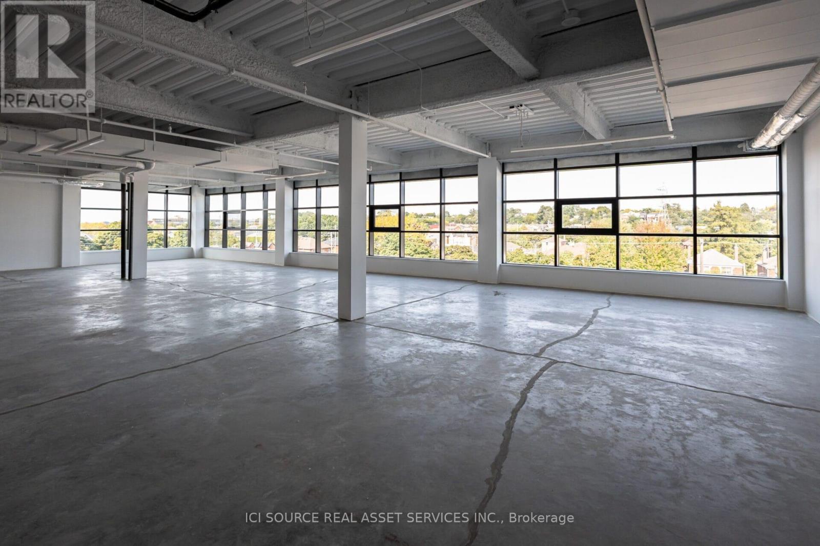 405 - 300 Geary Avenue, Toronto, Ontario  M6H 2C5 - Photo 2 - W12801706