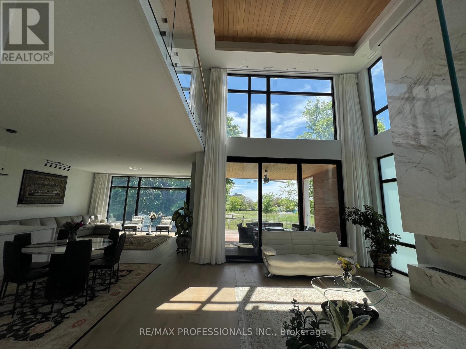 2206 Utely Road, Mississauga, Ontario  L5J 1X1 - Photo 10 - W12801708