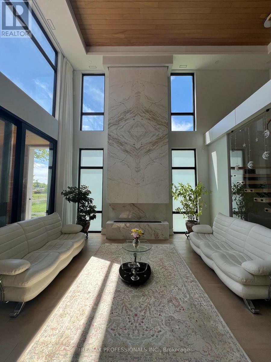 2206 Utely Road, Mississauga, Ontario  L5J 1X1 - Photo 11 - W12801708