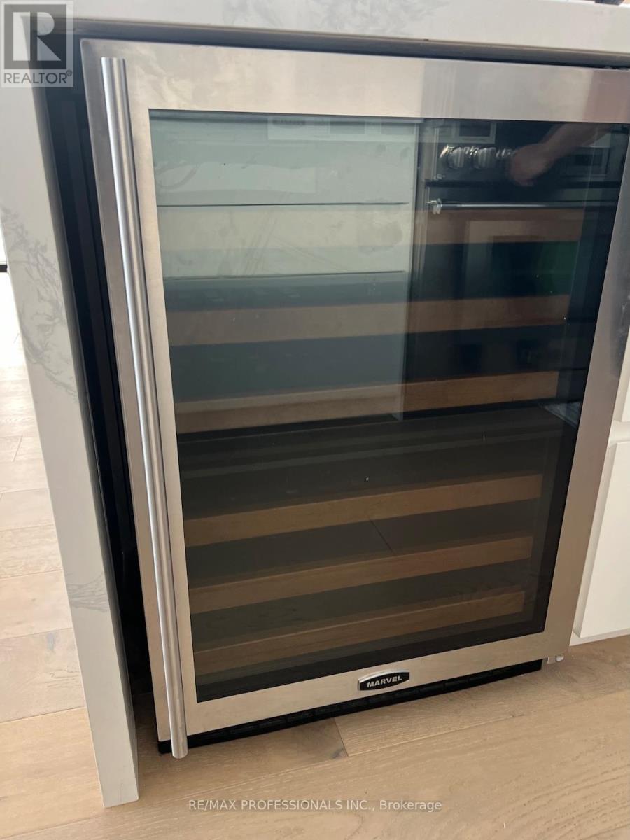 2206 Utely Road, Mississauga, Ontario  L5J 1X1 - Photo 19 - W12801708