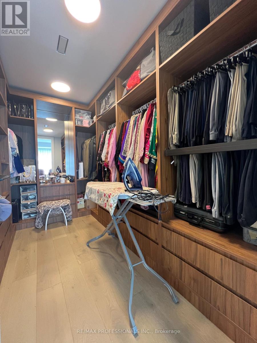 2206 Utely Road, Mississauga, Ontario  L5J 1X1 - Photo 30 - W12801708