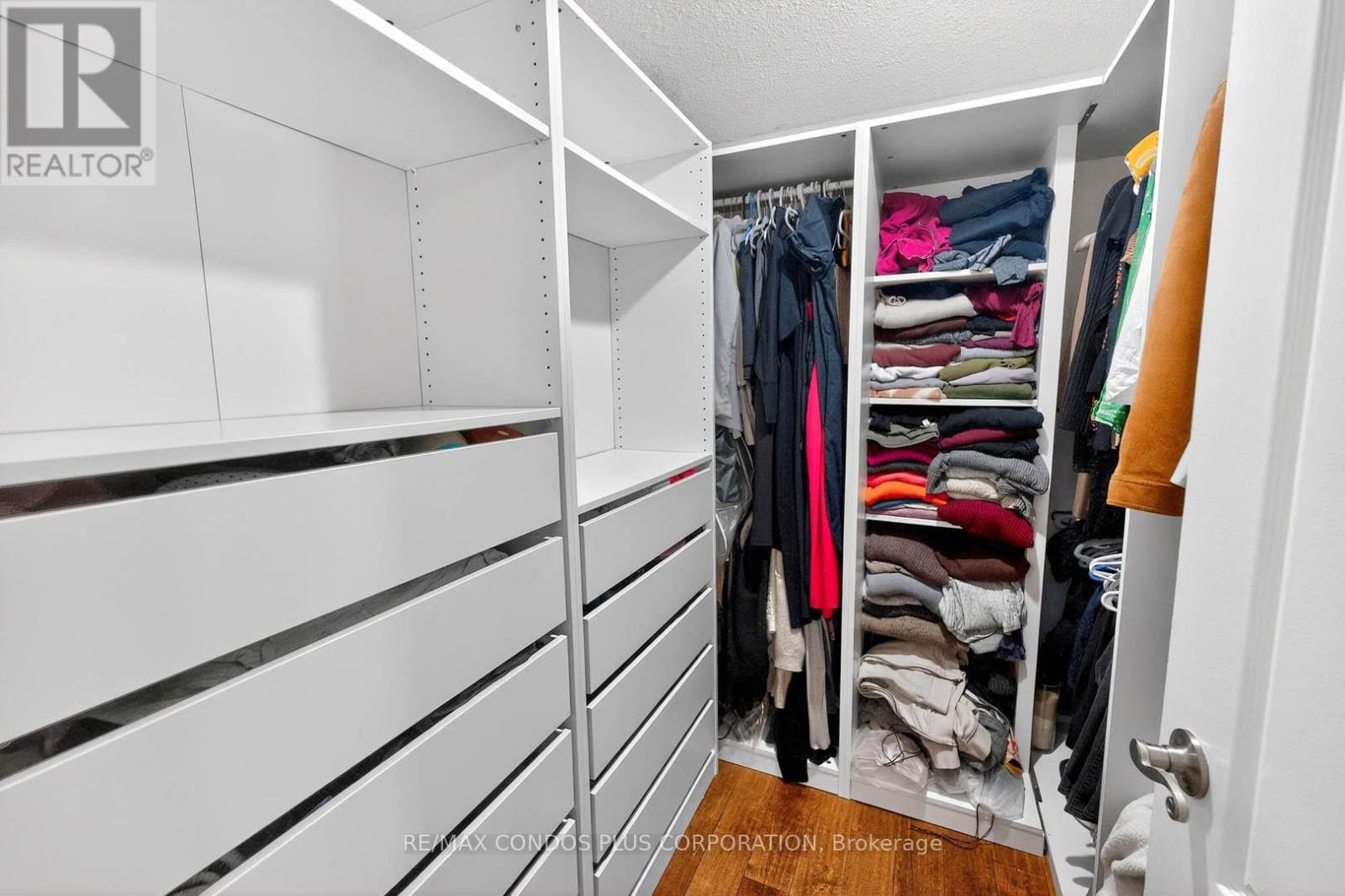 6956 Cadiz Crescent, Mississauga, Ontario  L5N 1Y4 - Photo 16 - W12801722