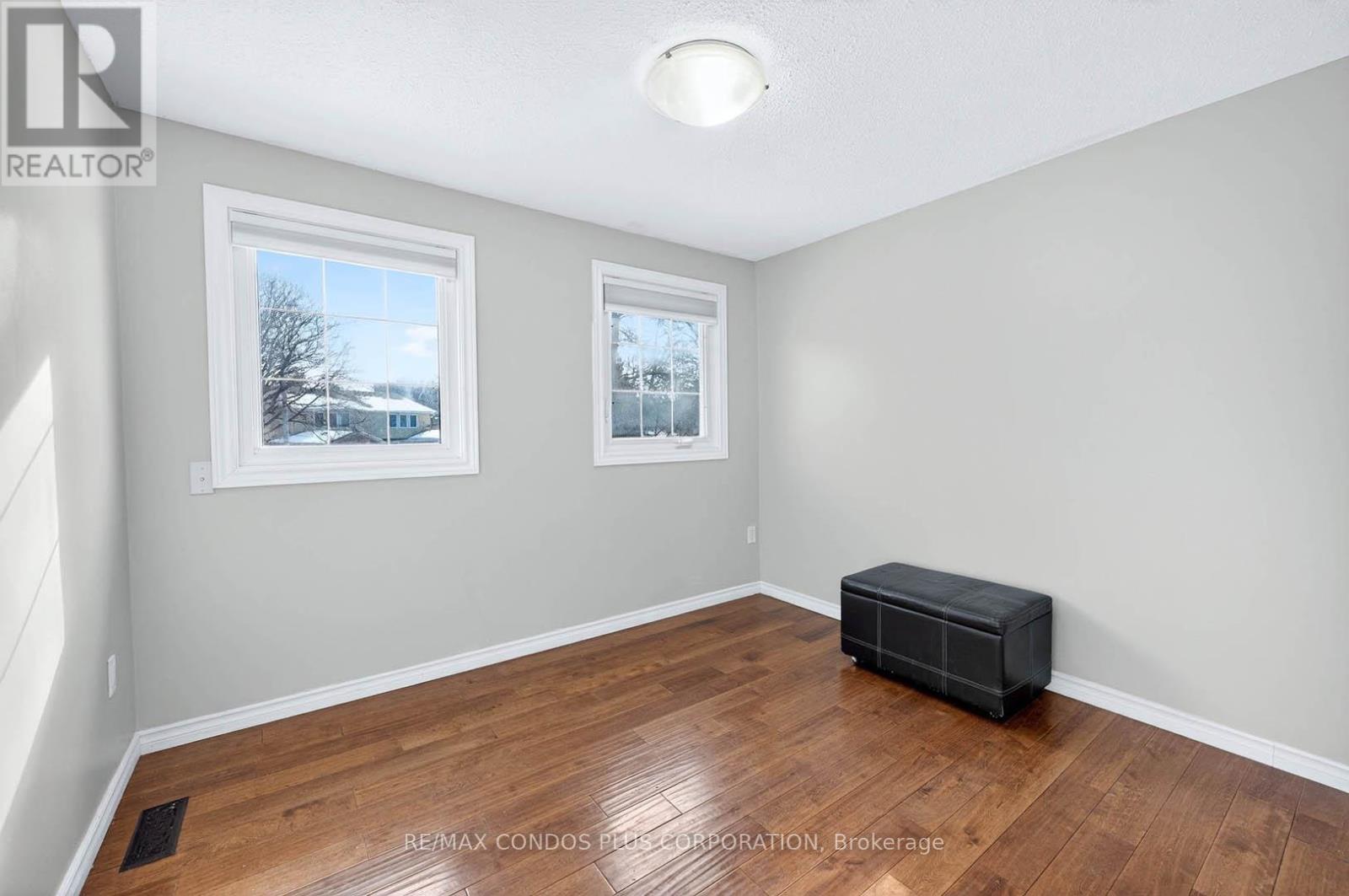 6956 Cadiz Crescent, Mississauga, Ontario  L5N 1Y4 - Photo 22 - W12801722