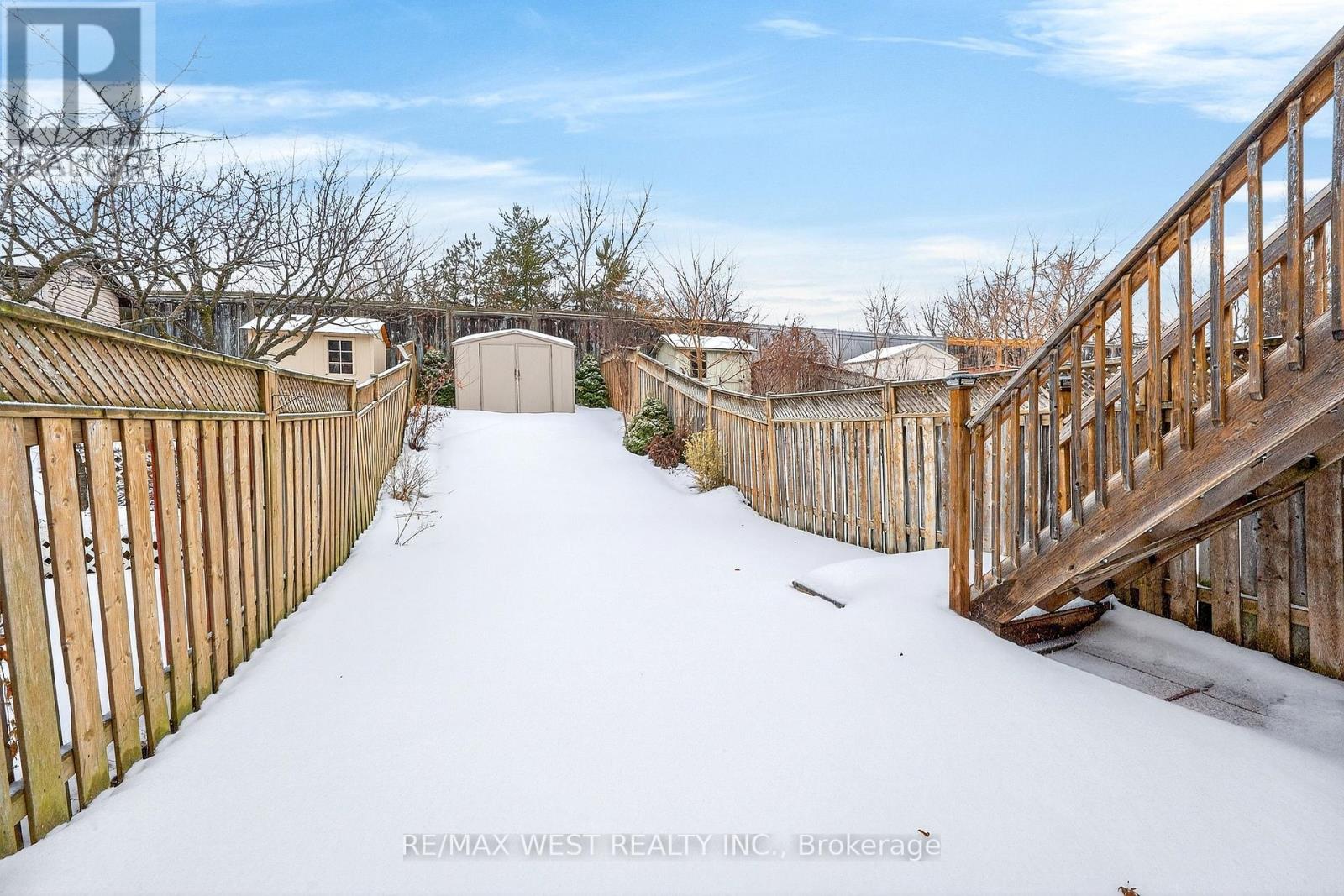 81 West Oak Crescent, Toronto, Ontario  M9N 3Z7 - Photo 36 - W12801766