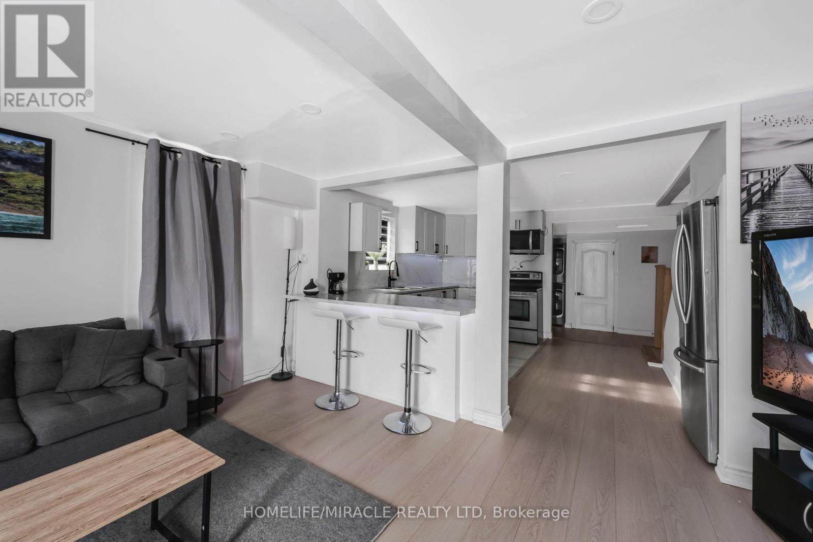 195 Randi Road, Mississauga, Ontario  L5A 1V6 - Photo 34 - W12801796