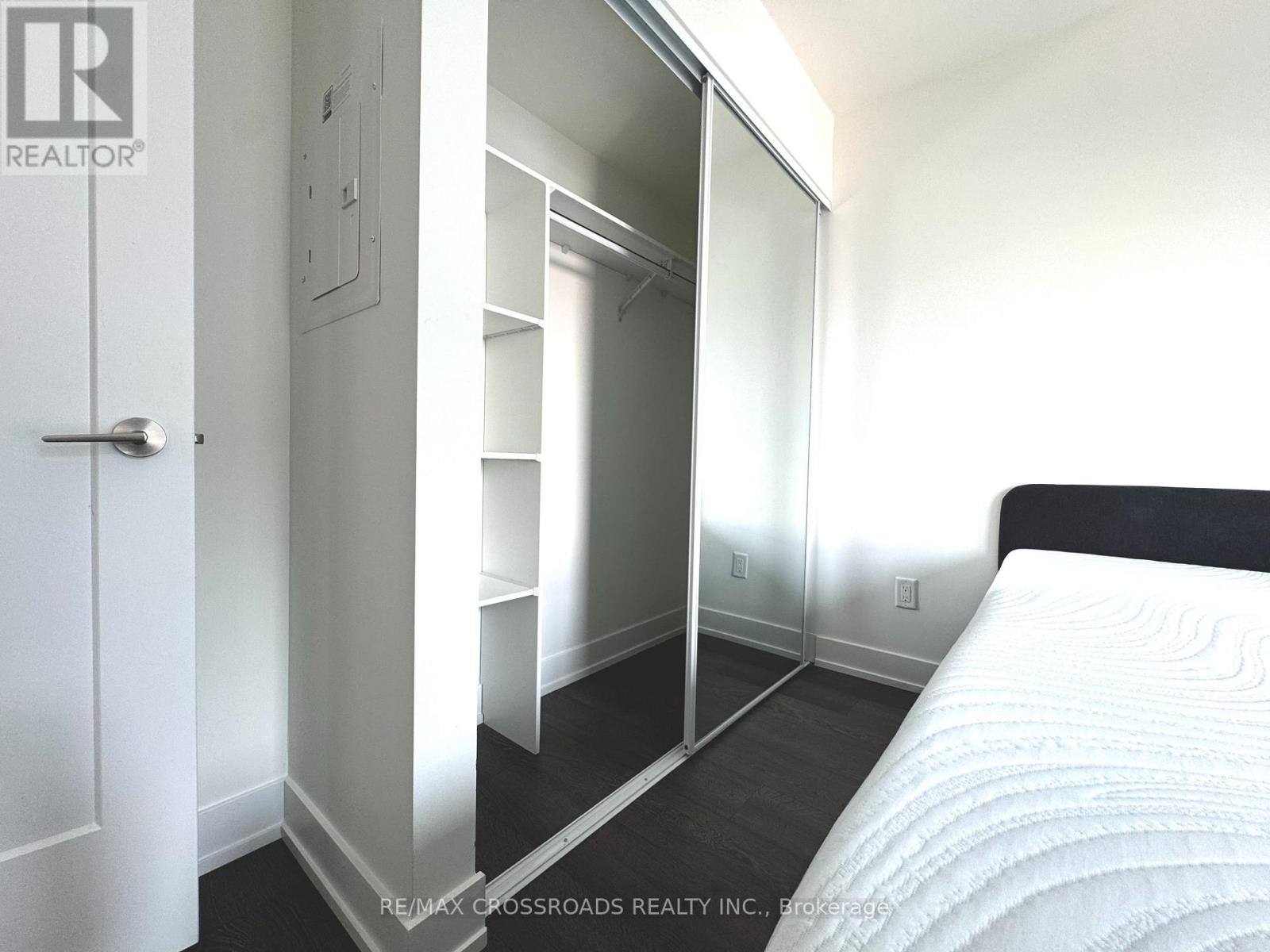 2932 - 5 Mabelle Avenue, Toronto, Ontario  M9A 0C8 - Photo 16 - W12801824