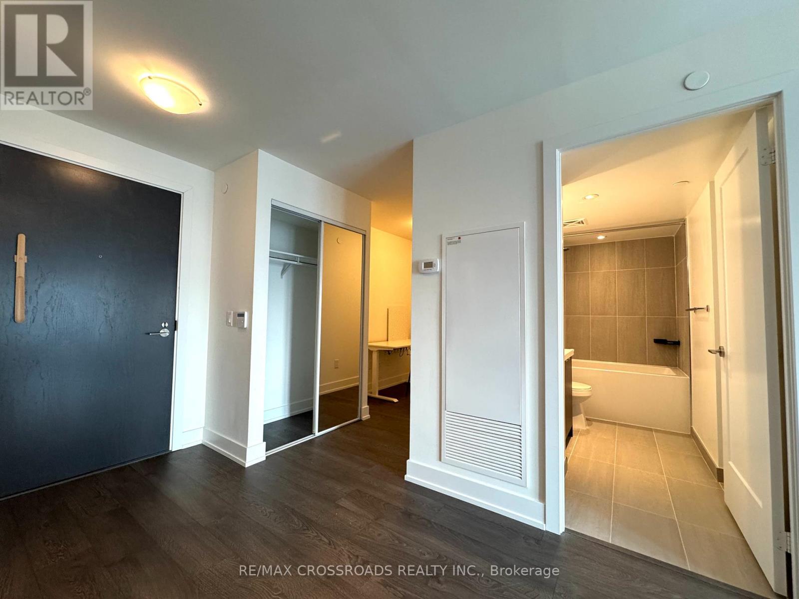 2932 - 5 Mabelle Avenue, Toronto, Ontario  M9A 0C8 - Photo 18 - W12801824