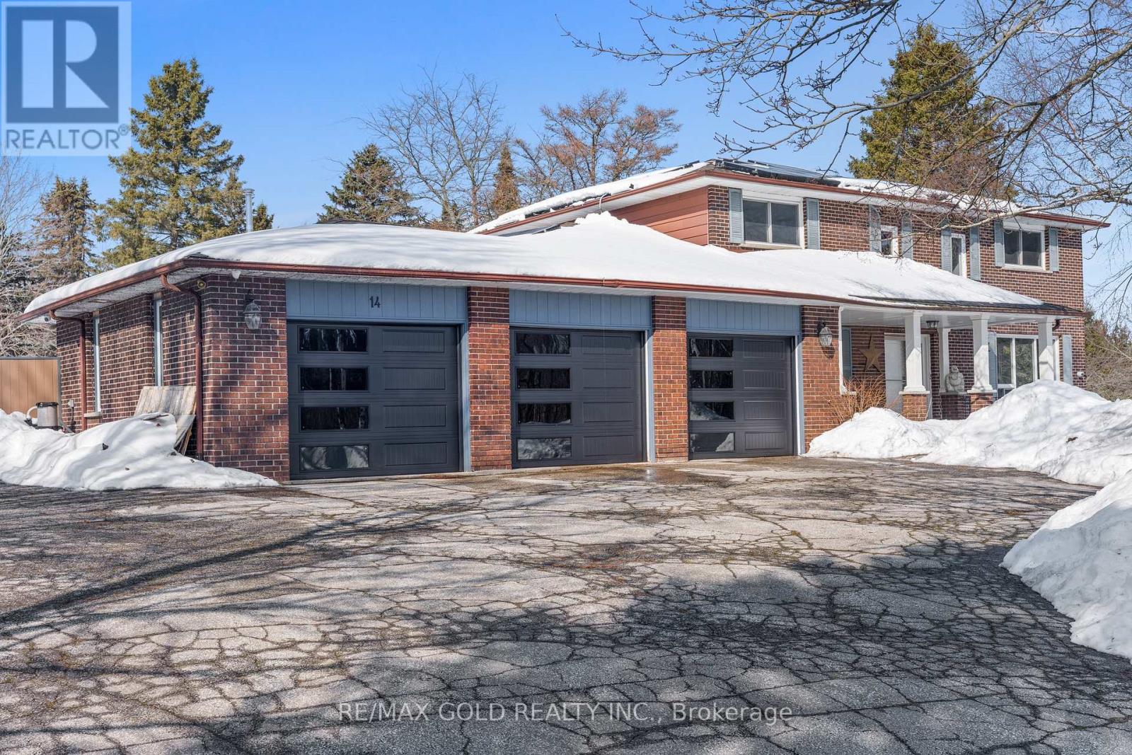 14 Birchview Drive, Caledon, Ontario  L7K 0L5 - Photo 2 - W12801828