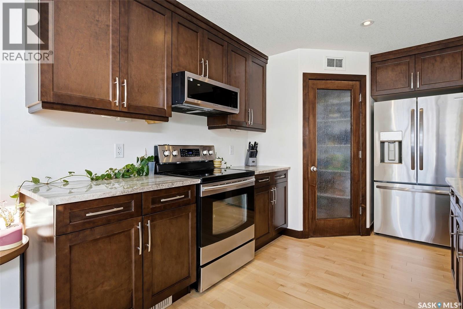 3809 Goldfinch Way, Regina, Saskatchewan  S4V 1S4 - Photo 11 - SK028859