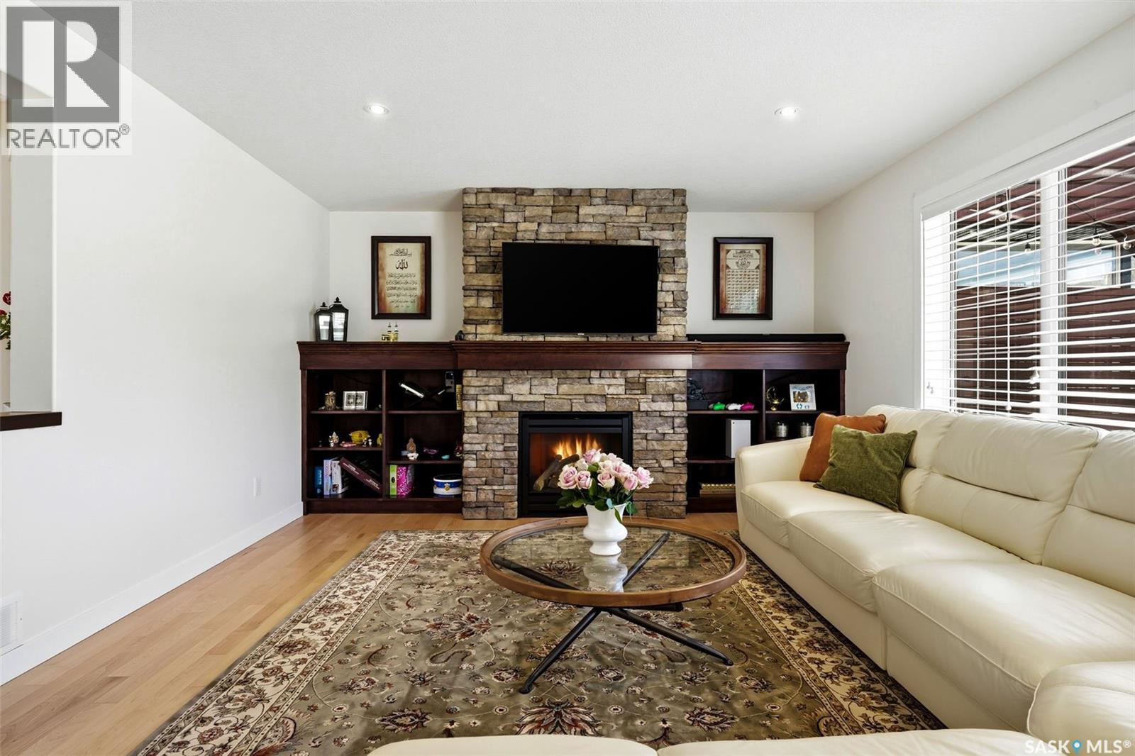 3809 Goldfinch Way, Regina, Saskatchewan  S4V 1S4 - Photo 6 - SK028859